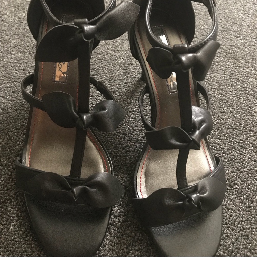 Nice black heels